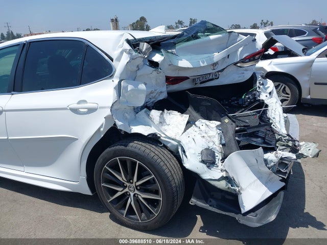 Toyota CAMRY SE 2024 4T1G11AK9RU843049 Image 6