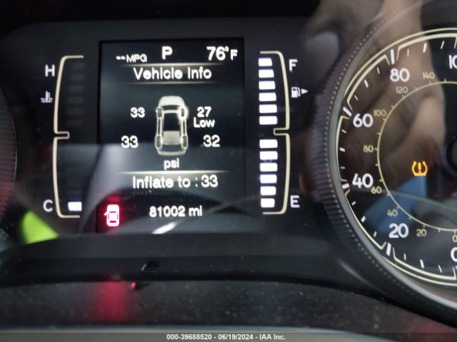 1C4PJLCB2JD566567 Jeep Cherokee Latitude