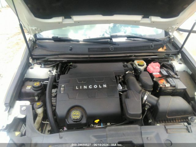1LNHL9DK7EG608103 Lincoln MKS
