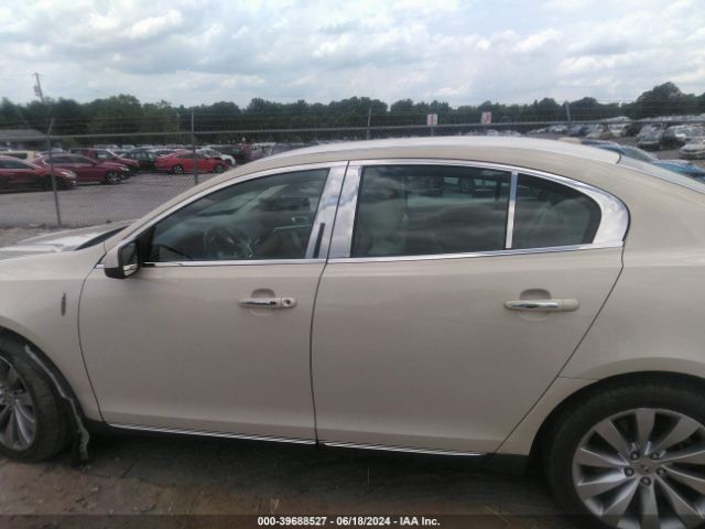 1LNHL9DK7EG608103 Lincoln MKS
