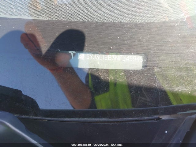 39688540 :رقم المزاد ، 5YJ3E1EB3NF345949 vin ، 2022 Tesla Model 3 Long Range Dual Motor All-wheel Drive مزاد بيع