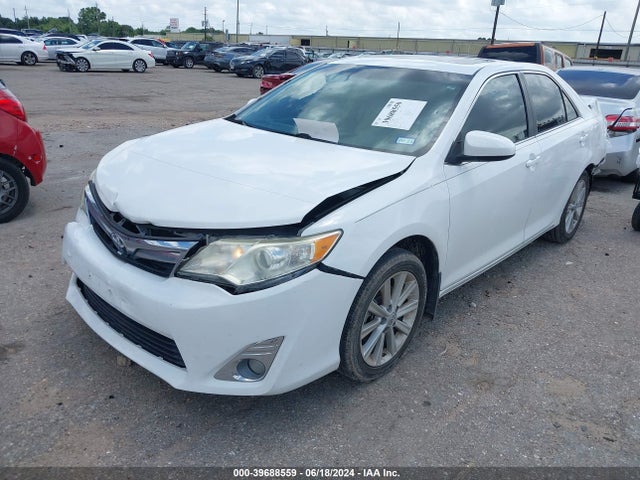 Toyota CAMRY XLE 2014 4T1BF1FKXEU382460 Image 2
