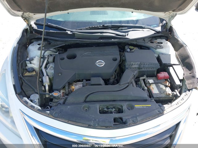 Nissan Altima 2.5 S 2015 1N4AL3APXFN304432 Image 10