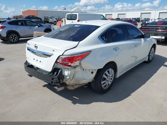 Nissan Altima 2.5 S 2015 1N4AL3APXFN304432 Image 4
