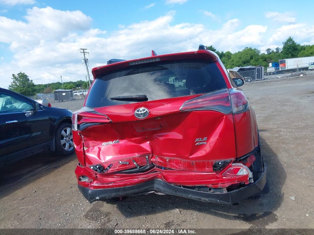 Toyota Rav4 Xle 2017 JTMRFREV9HJ135210 Image 16