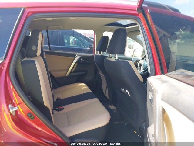 Toyota Rav4 Xle 2017 JTMRFREV9HJ135210 Image 8