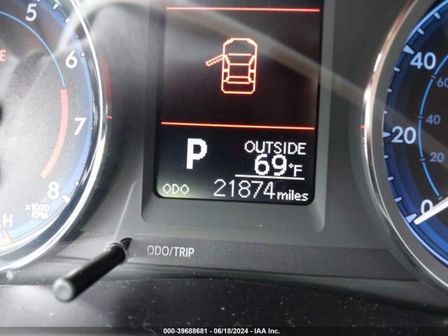 Toyota COROLLA L 2017 5YFBURHE8HP655557 Image 16
