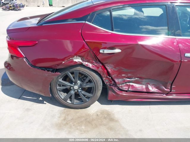 1N4AA6AP7JC383005 Nissan Maxima 3.5 Sv