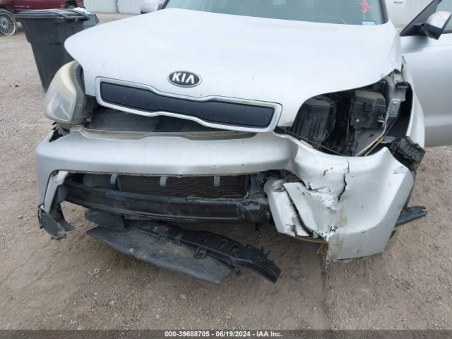 KNDJN2A26F7785299 KIA Soul