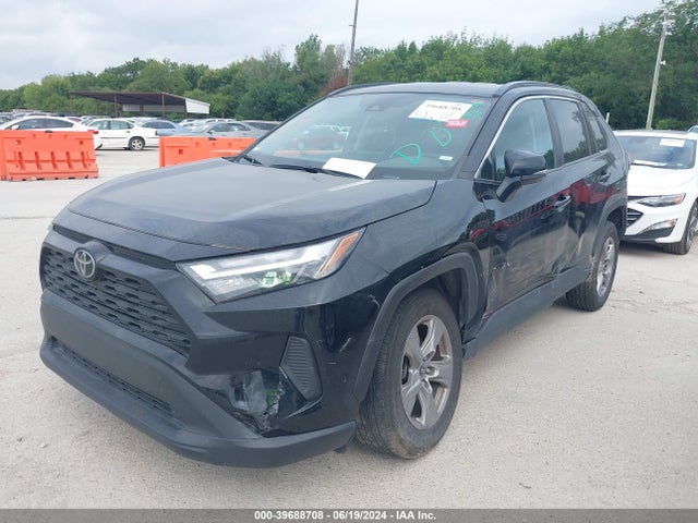 Toyota Rav4 Xle 2023 2T3W1RFV1PW266521 Image 2