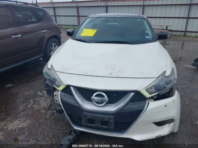 1N4AA6AP8HC415678 Nissan Maxima 3.5 Sl