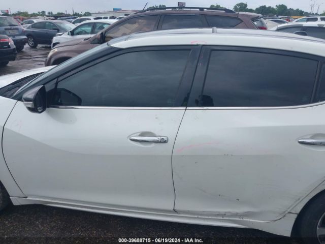 1N4AA6AP8HC415678 Nissan Maxima 3.5 Sl