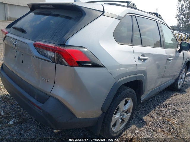 Toyota Rav4 Xle 2021 2T3W1RFV0MC087383 Image 4