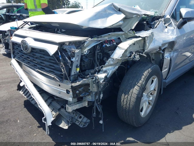 Toyota Rav4 Xle 2021 2T3W1RFV0MC087383 Image 6