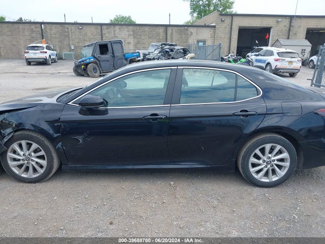 Toyota CAMRY LE 2021 4T1C11AK6MU490065 Image 14