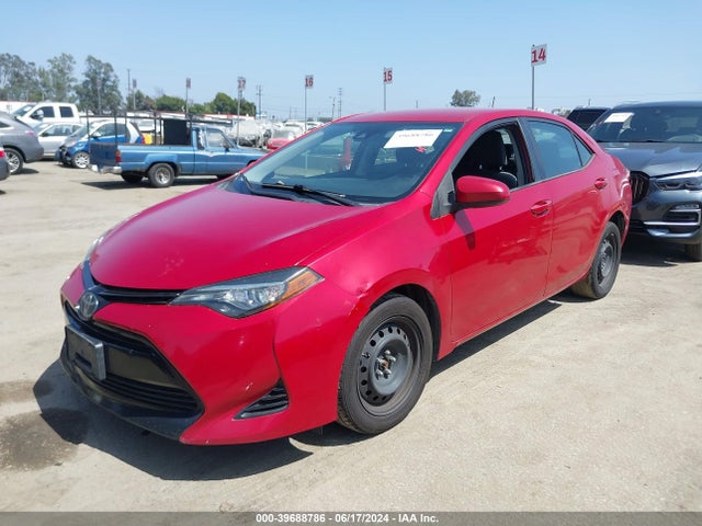 Toyota COROLLA LE 2017 5YFBURHE2HP581147 Image 2