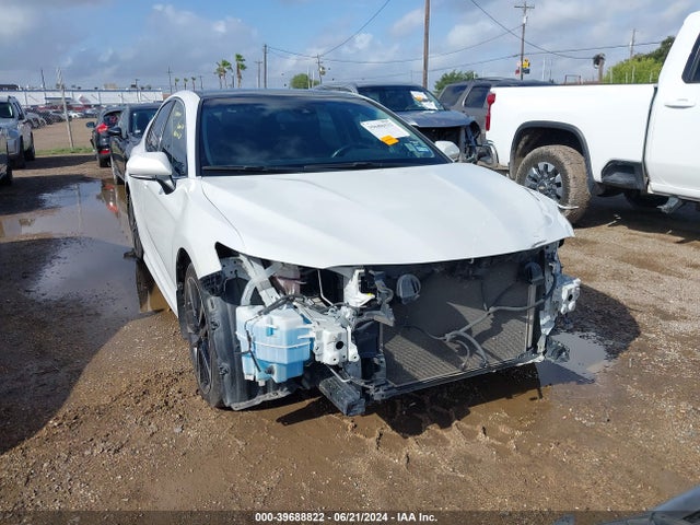 Toyota CAMRY XSE 2018 4T1B61HK0JU012707 головне зображення