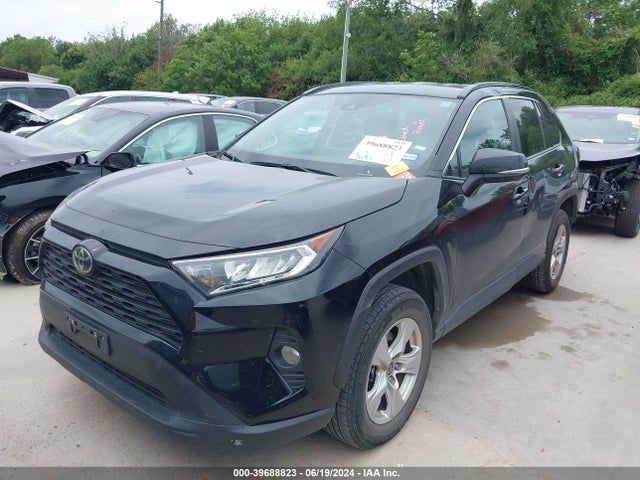Toyota Rav4 Xle 2021 2T3W1RFV9MW153430 Image 2