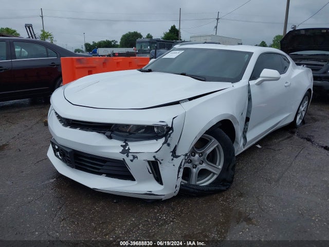 Chevrolet Camaro 1lt 2018 1G1FB1RS3J0179921 Image 2