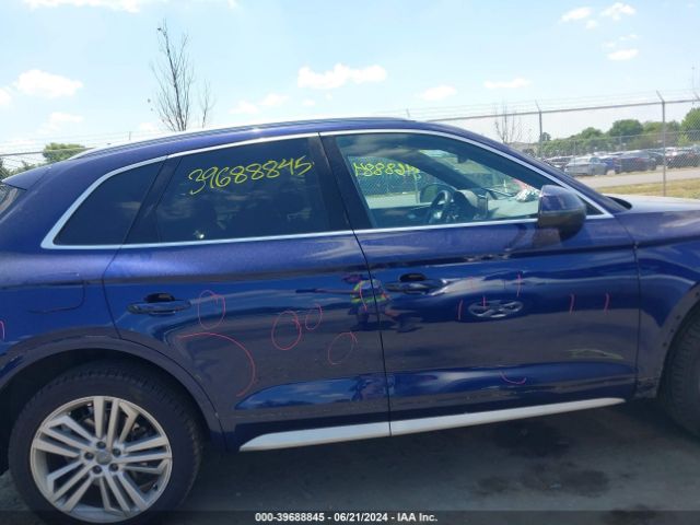 WA1BNAFY3J2118427 Audi Q5 2.0t Premium/2.0t Tech Premium