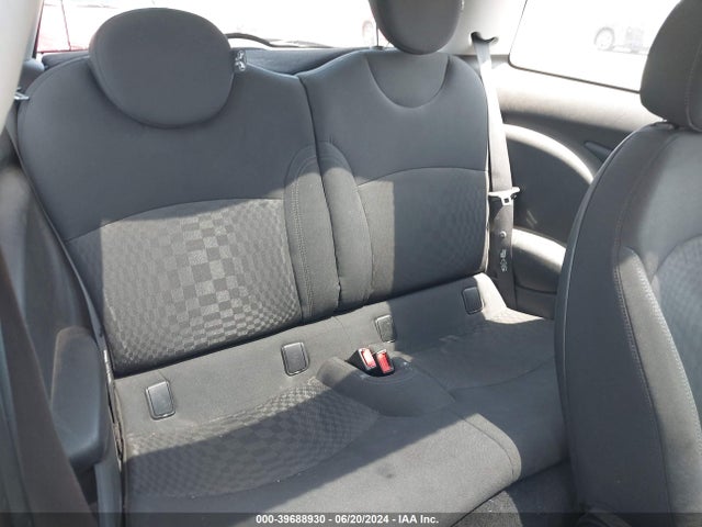 2007 MINI COOPER WMWMF33577TL68058 Photo 7