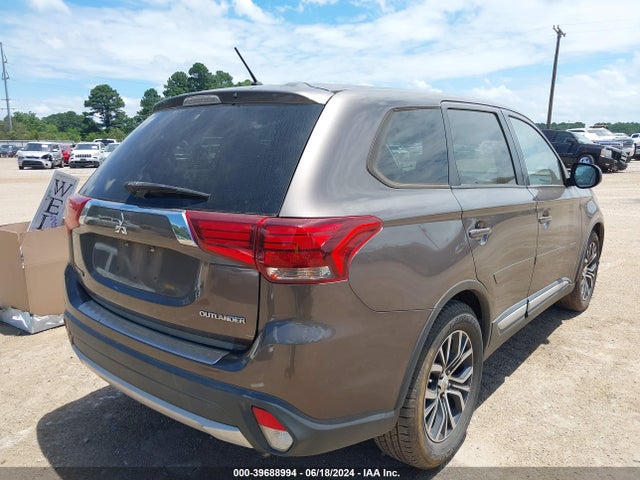 JA4AD2A35GZ046758 Mitsubishi Outlander Es