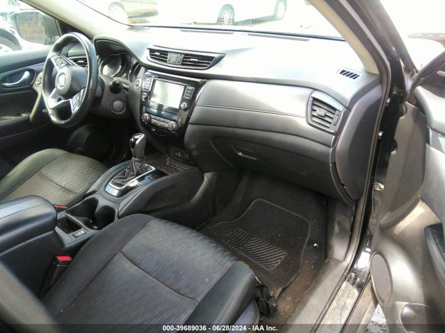 Nissan ROGUE SV 2018 5N1AT2MV9JC750151 Image 5