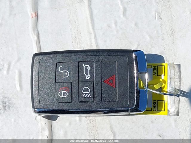 SALYL2EX8RA381690 Land Rover Range Rover Velar P250 Dynamic Se