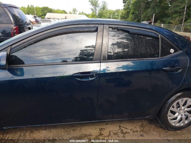 2T1BURHE1KC153173 Toyota COROLLA LE