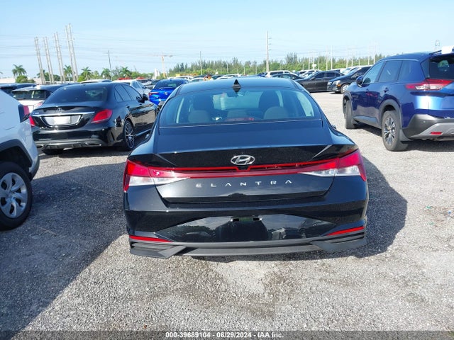 Hyundai ELANTRA SEL 2022 5NPLM4AG5NH082984 Image 16