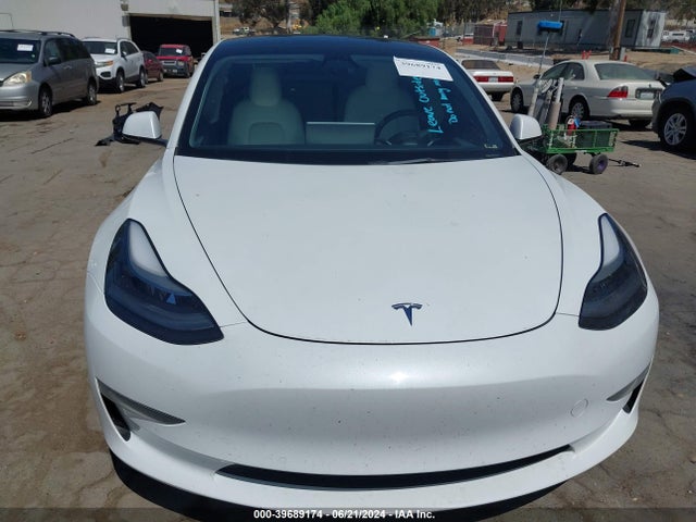 2022 TESLA MODEL 3 5YJ3E1EA8NF135032 Photo 5
