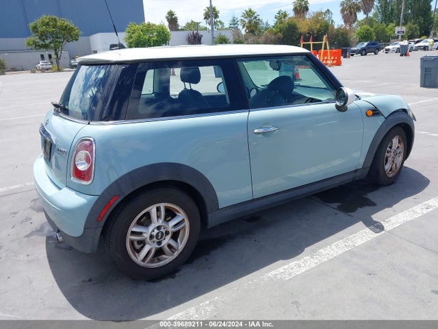 2013 MINI HARDTOP WMWSU3C52DT547990 Photo 3