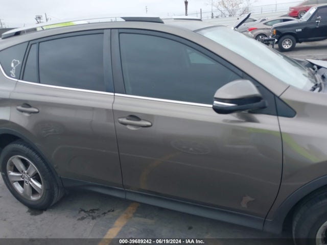Toyota Rav4 Xle 2015 2T3WFREV2FW180586 Image 13