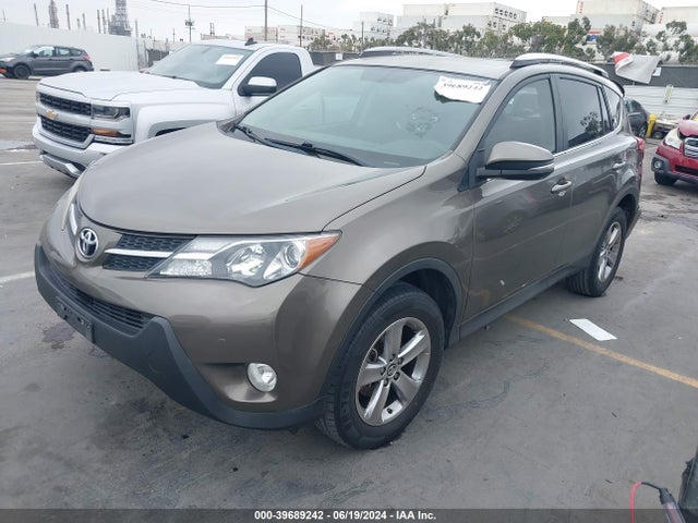 Toyota Rav4 Xle 2015 2T3WFREV2FW180586 Image 2
