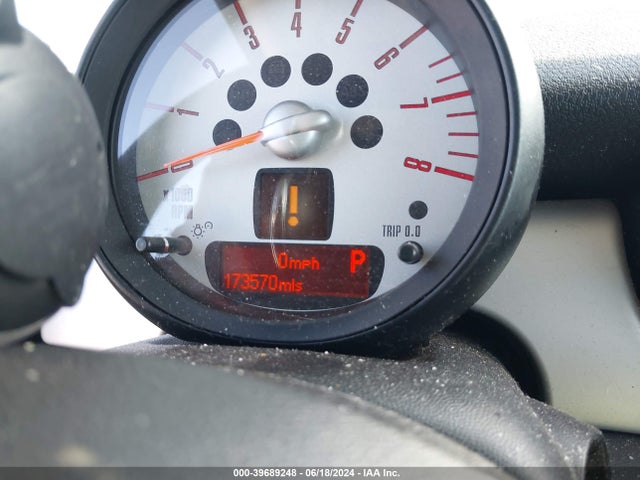 2011 MINI COOPER WMWSU3C58BT098358 Photo 6