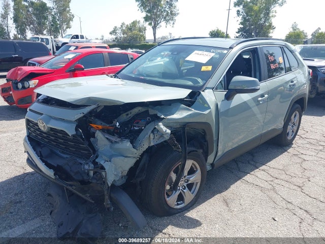 Toyota Rav4 Xle 2023 JTMW1RFV7PD113087 Image 2