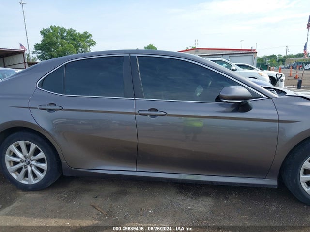 Toyota CAMRY LE 2019 4T1B11HK5KU845922 Image 14