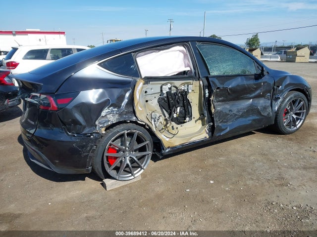 7SAYGDEF3RF068328 Tesla Model Y Performance Dual Motor All-wheel Drive
