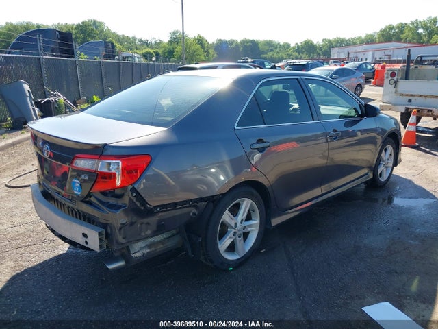 Toyota CAMRY SE 2014 4T1BF1FK3EU847435 Image 4
