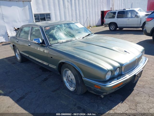 1995 JAGUAR VANDENPLAS SAJKX1748SC724038