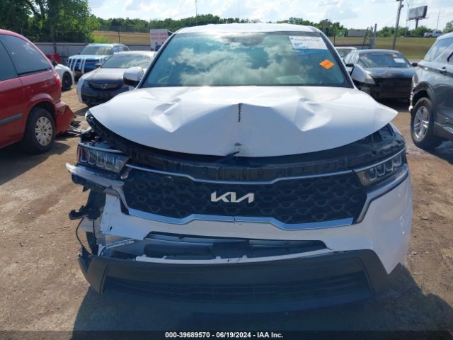 5XYRG4LC2NG086798 KIA SORENTO LX