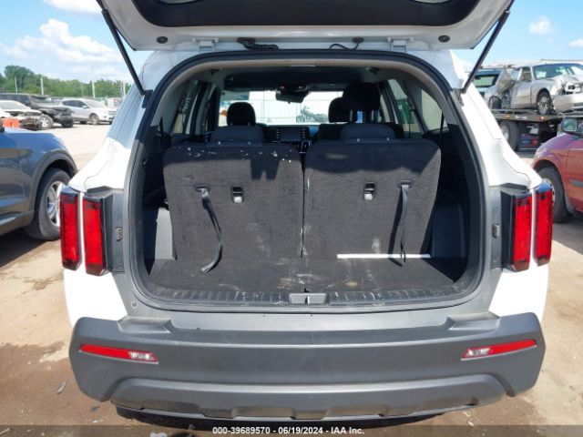 5XYRG4LC2NG086798 KIA SORENTO LX
