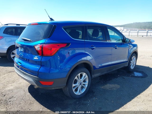 Ford ESCAPE SE 2019 1FMCU9GD1KUC34542 Image 4