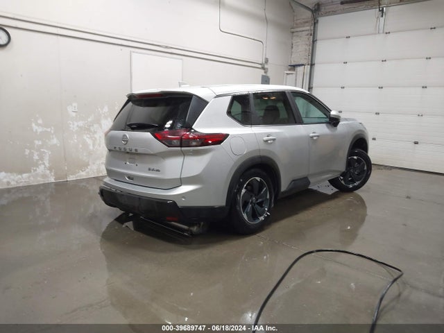 Nissan Rogue Sv Intelligent Awd 2024 5N1BT3BBXRC706402 Image 4