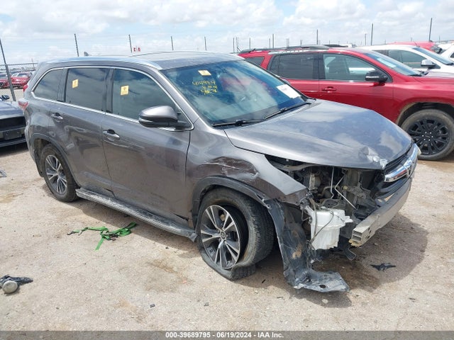 Toyota Highlander Xle V6 2016 5TDKKRFH0GS501160 главное изображение