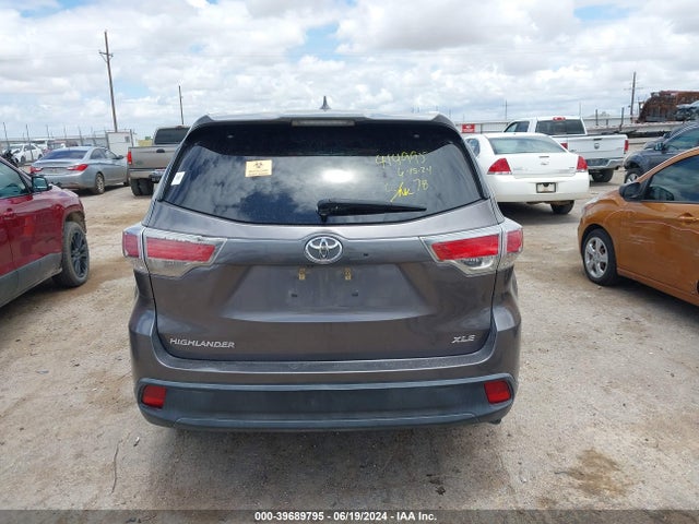 Toyota Highlander Xle V6 2016 5TDKKRFH0GS501160 Image 17