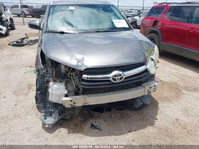 Toyota Highlander Xle V6 2016 5TDKKRFH0GS501160 Image 6