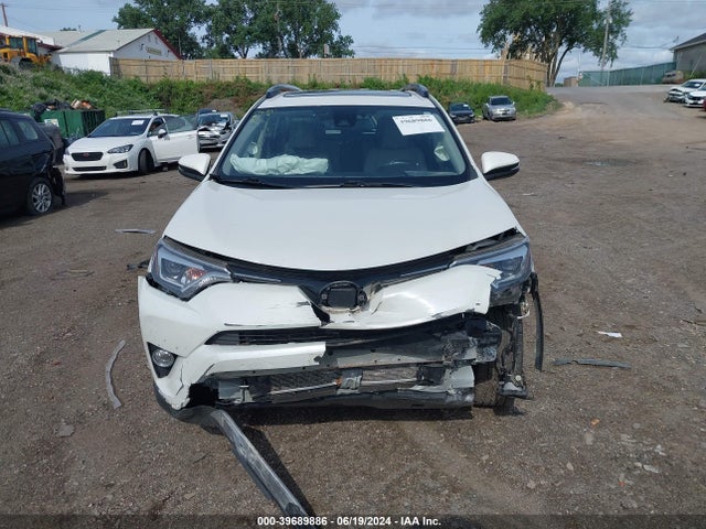 Toyota Rav4 Limited 2018 JTMDFREV5JJ185215 Image 12