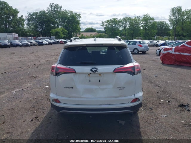 Toyota Rav4 Limited 2018 JTMDFREV5JJ185215 Image 16