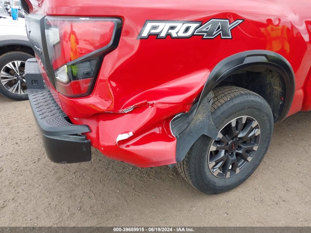 Nissan Titan Pro-4x 4x4 2022 1N6AA1ED0NN100979 Image 18